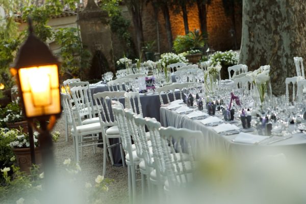 Roland Paix - Lieux d'évènements - Location Bastide Puget - Location lieux de mariage - Alpilles