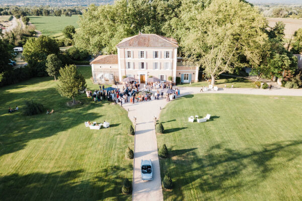 Roland Paix - Lieux d'évènements - Location Château de la Garde - Location lieux de mariage - Luberon